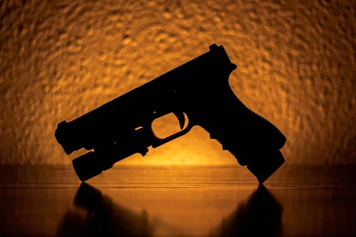 /images/services/pistol.webp